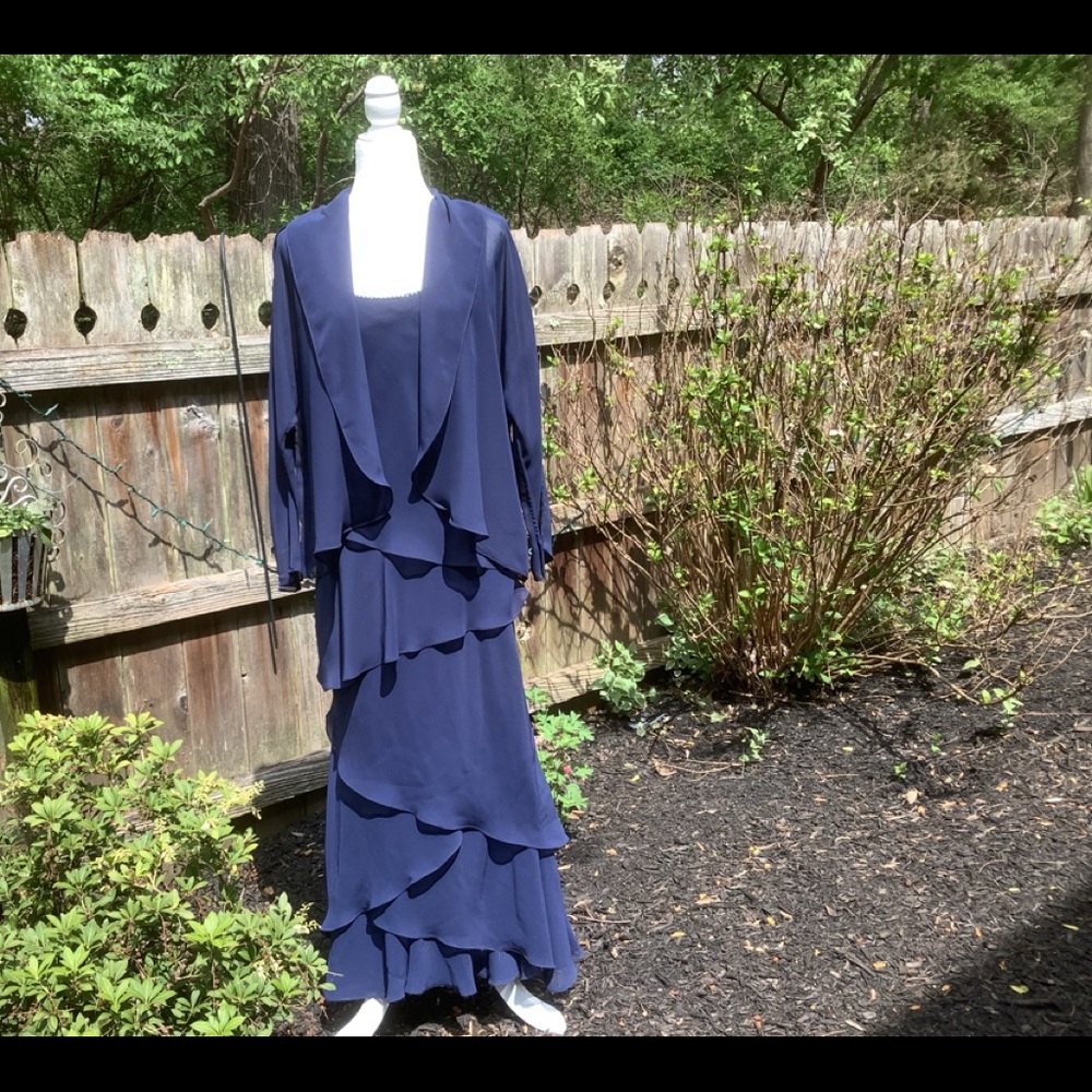 Stunning formal dress with jacket